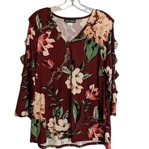 EUC Inner Beauty Lattice Sleeve Top